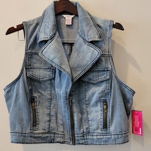 Candie's - Young Girl's Denim Vest Top zipper pockets Size Jr XL NWT